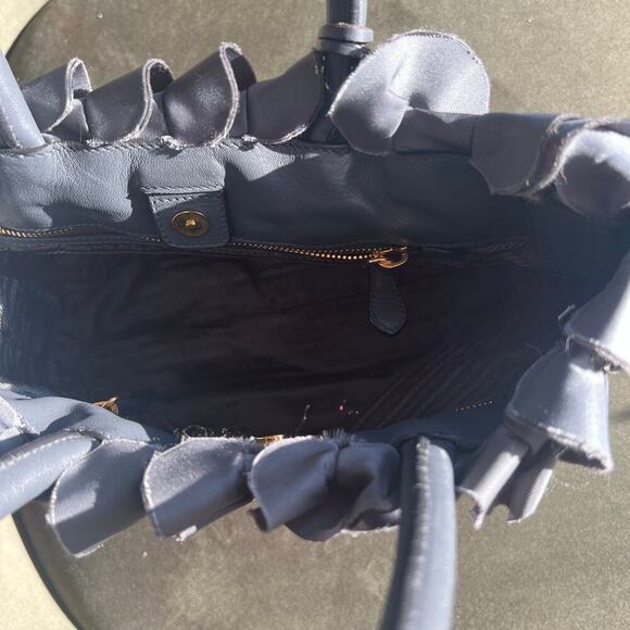Rare PRADA Tessuto Ruffle Tote Bag Gray w/ Keychain Gold Hardware - Picture 6 of 13